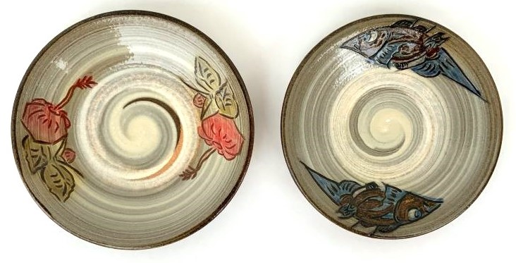 〈琉球やちむん〉5寸絵皿×2枚セット ※ご注文から４ヶ月程お待ちいただいております。